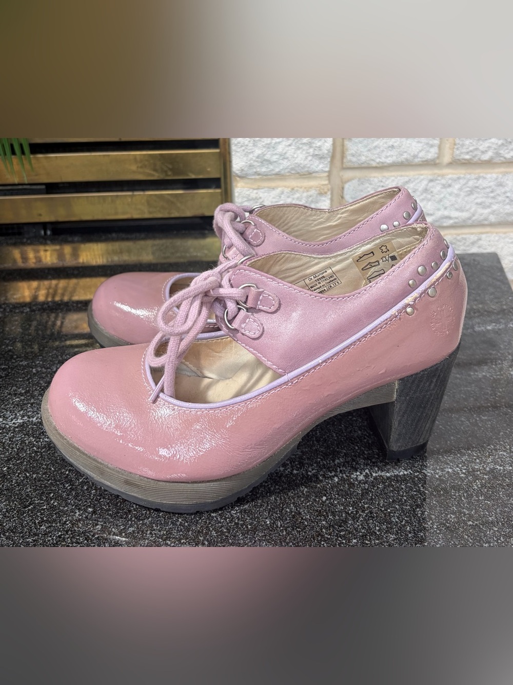 RARE Vintage Dr. Martens Lavender Heels in Great Condition- Sz US 7/UK 5